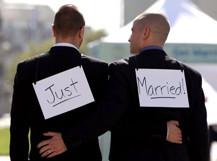 [Gay-Marriages.jpg]