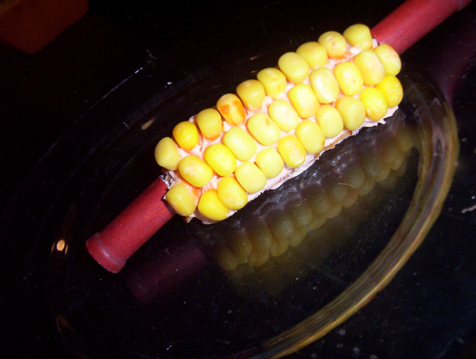 Sassy Sites! Candy Corn on the Cob