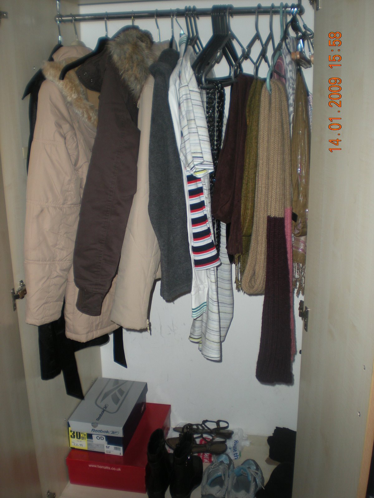 [DSCN1748.JPG]