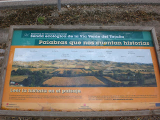 Cartel explicativo en merendero de Carabaña