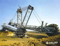 excavatrice géante