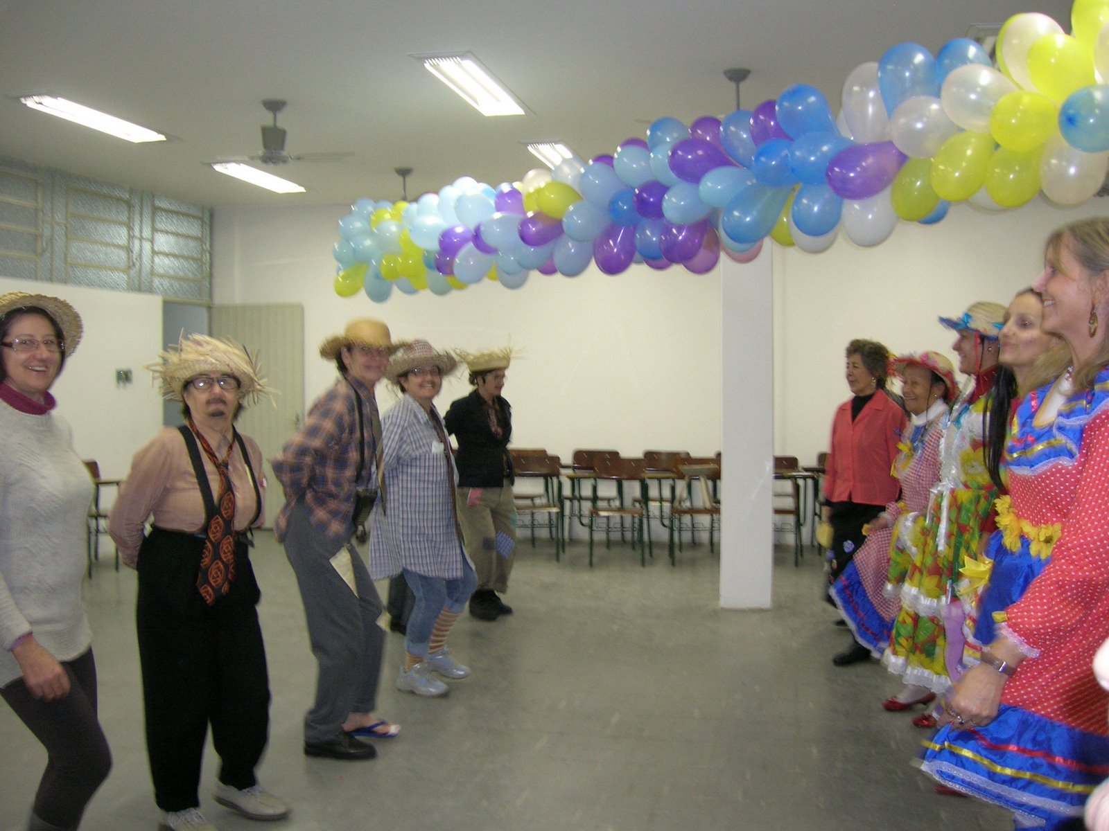 [DSCN2761.JPG]