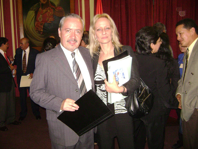 CON LA POETA CHILENA MARGOT DEL CASTILLO