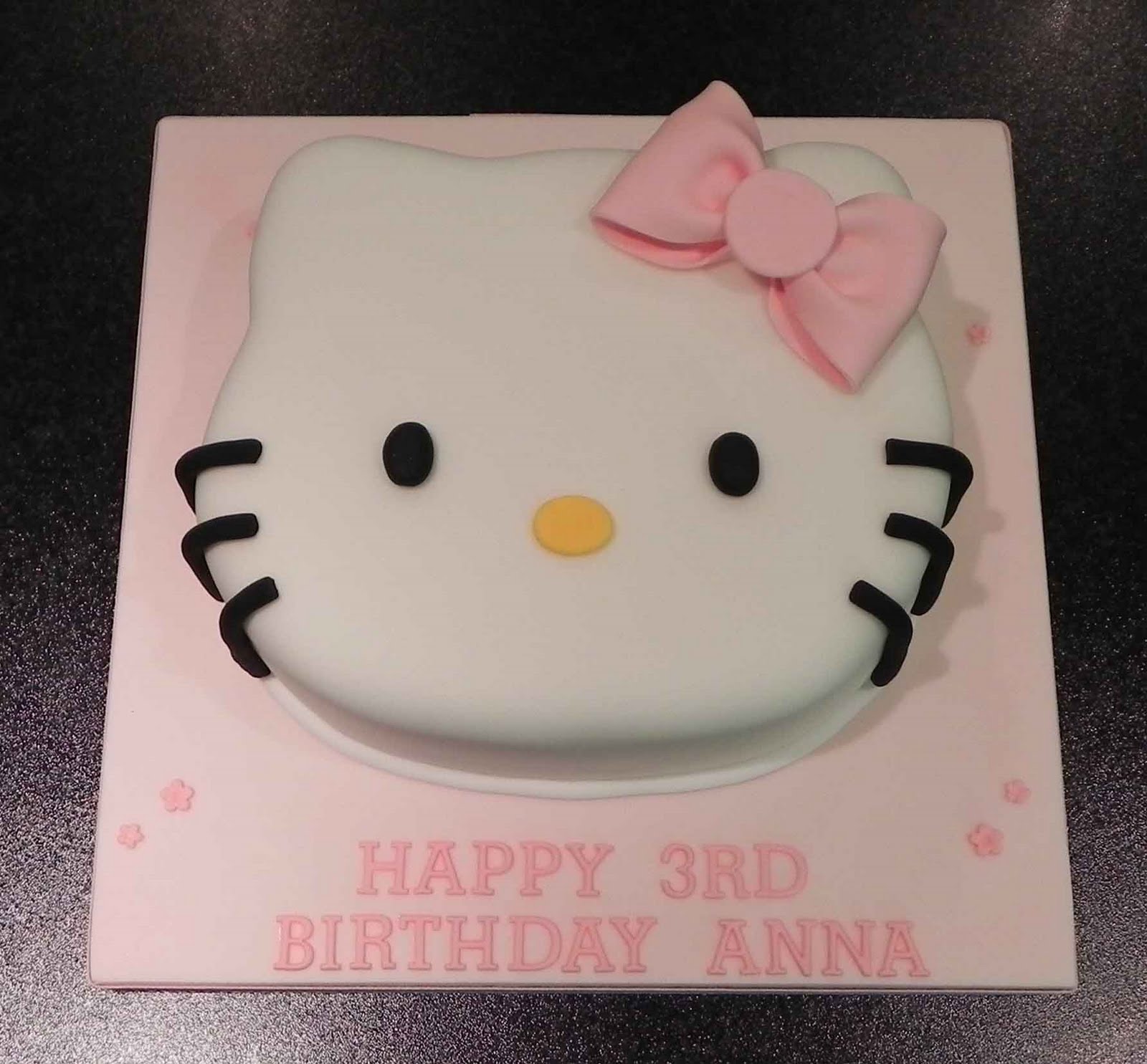 Cake by Lisa Price: Hello Kitty cake