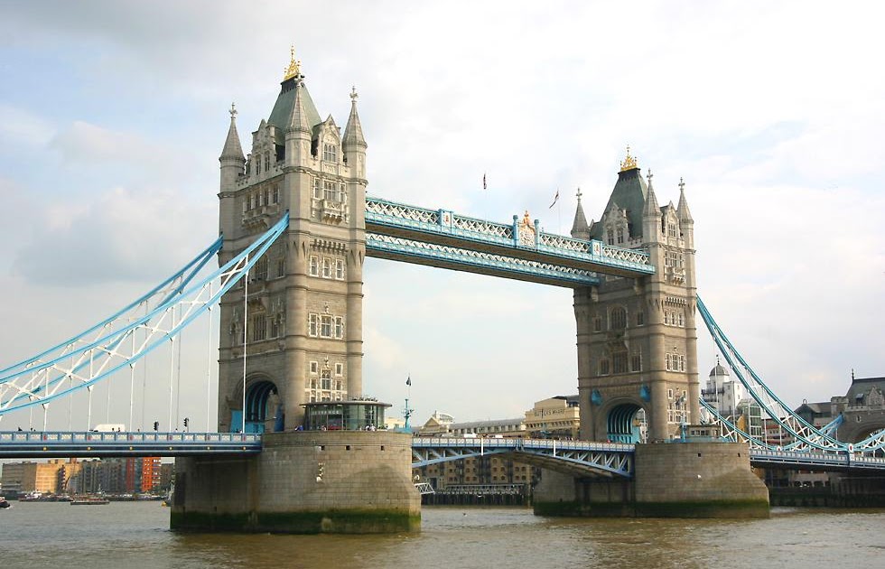 Earthly Treasures: London Bridge is Falling Down