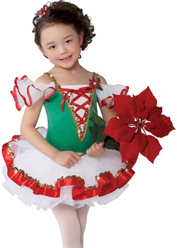 Disney princess christmas clip art Dancing on Clouds: Some Cute Christmas Themed Costumes!