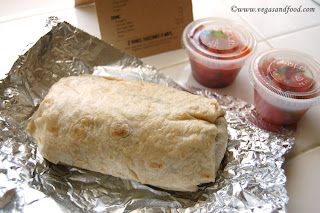 chipotle-carnitas-burrito-01-June2008.jpg