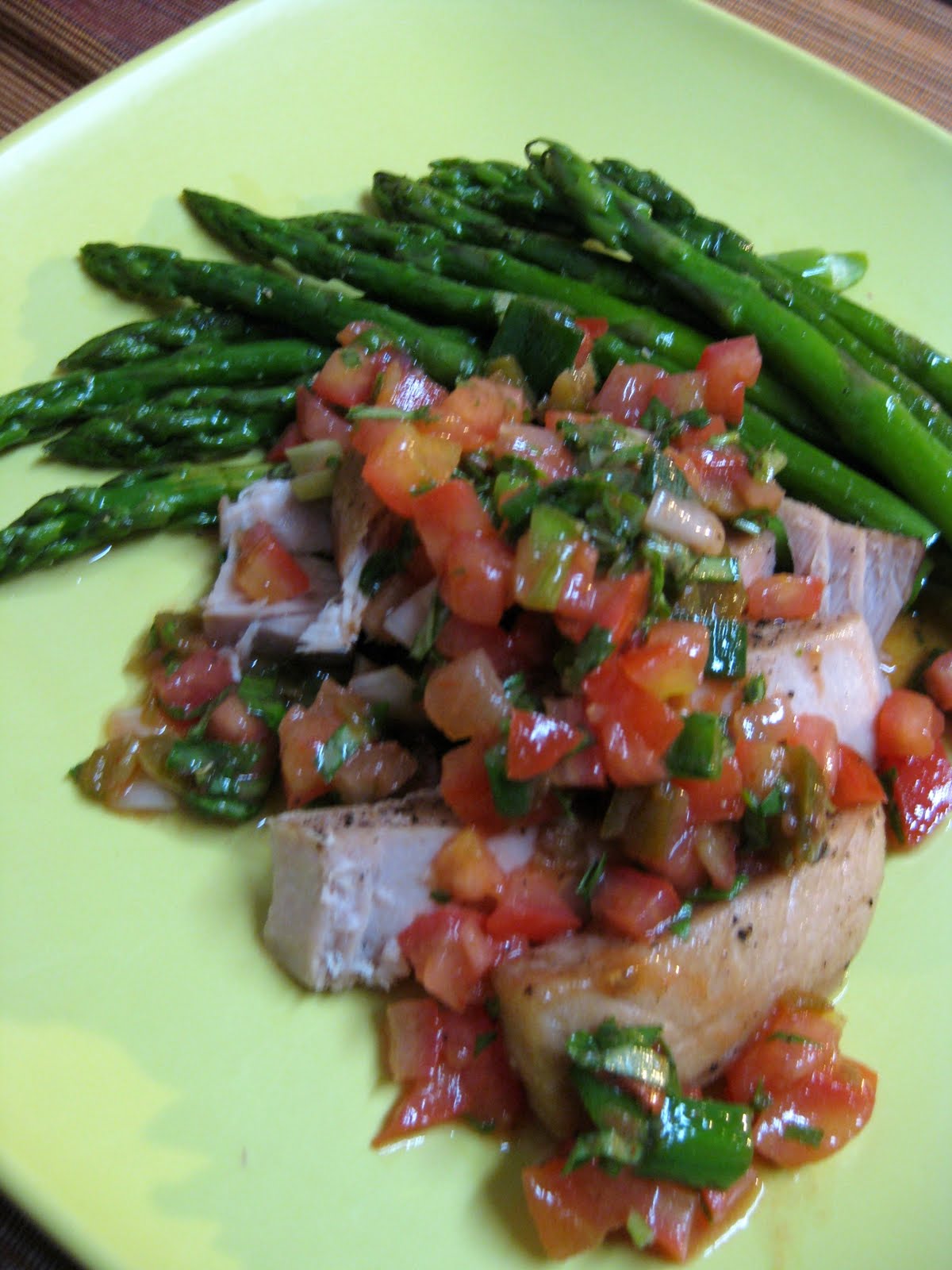 Chow Bella Roasted Tuna with TomatoBasil Relish