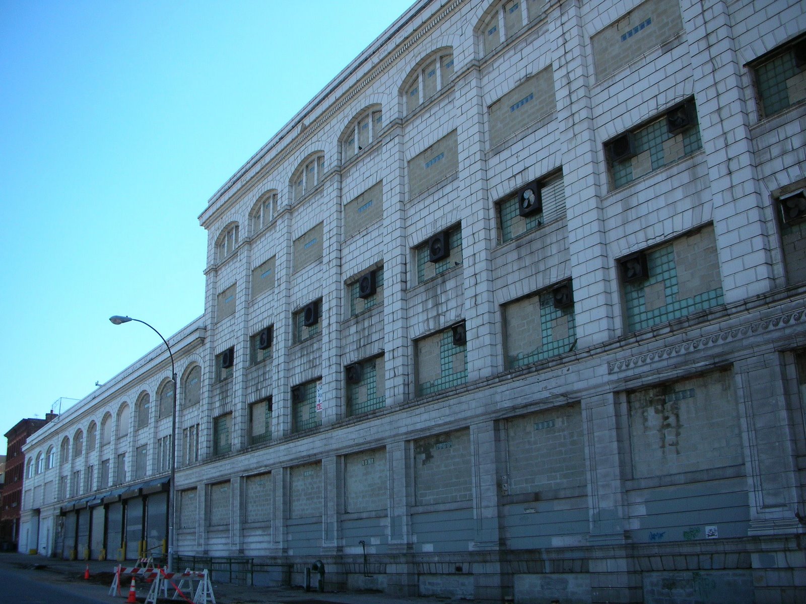 [Ward+Bakery+March07.jpg]