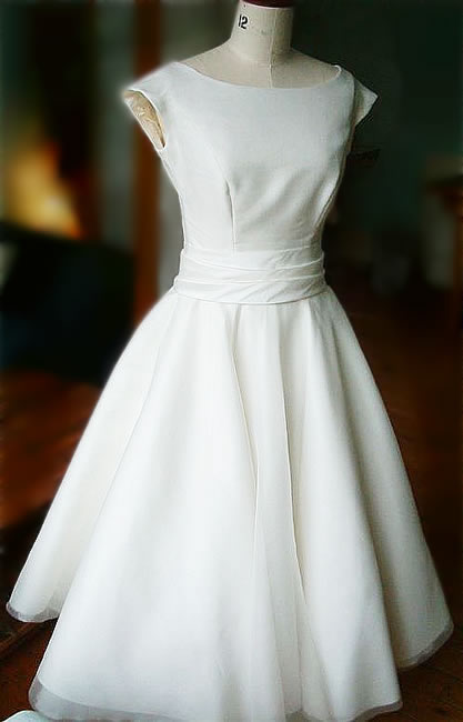 [50's+wedding+dress.jpg]