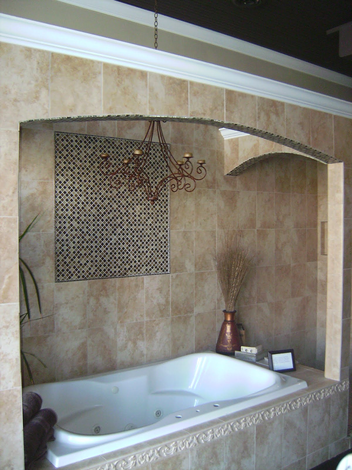 Knapp Tile and Flooring, Inc. Shower/Tub Surround Combo