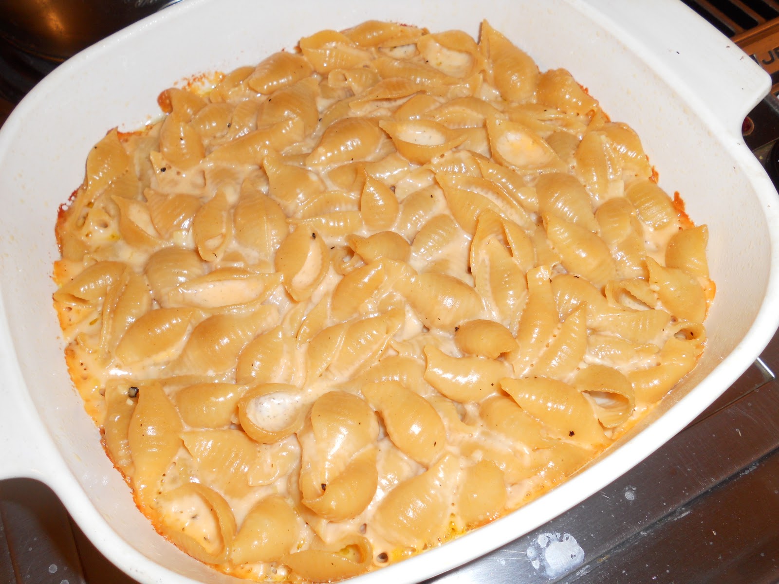 Creamy Baked Shells and Cheese 1/2 Tbsp butter 1/2 Tbsp olive oil