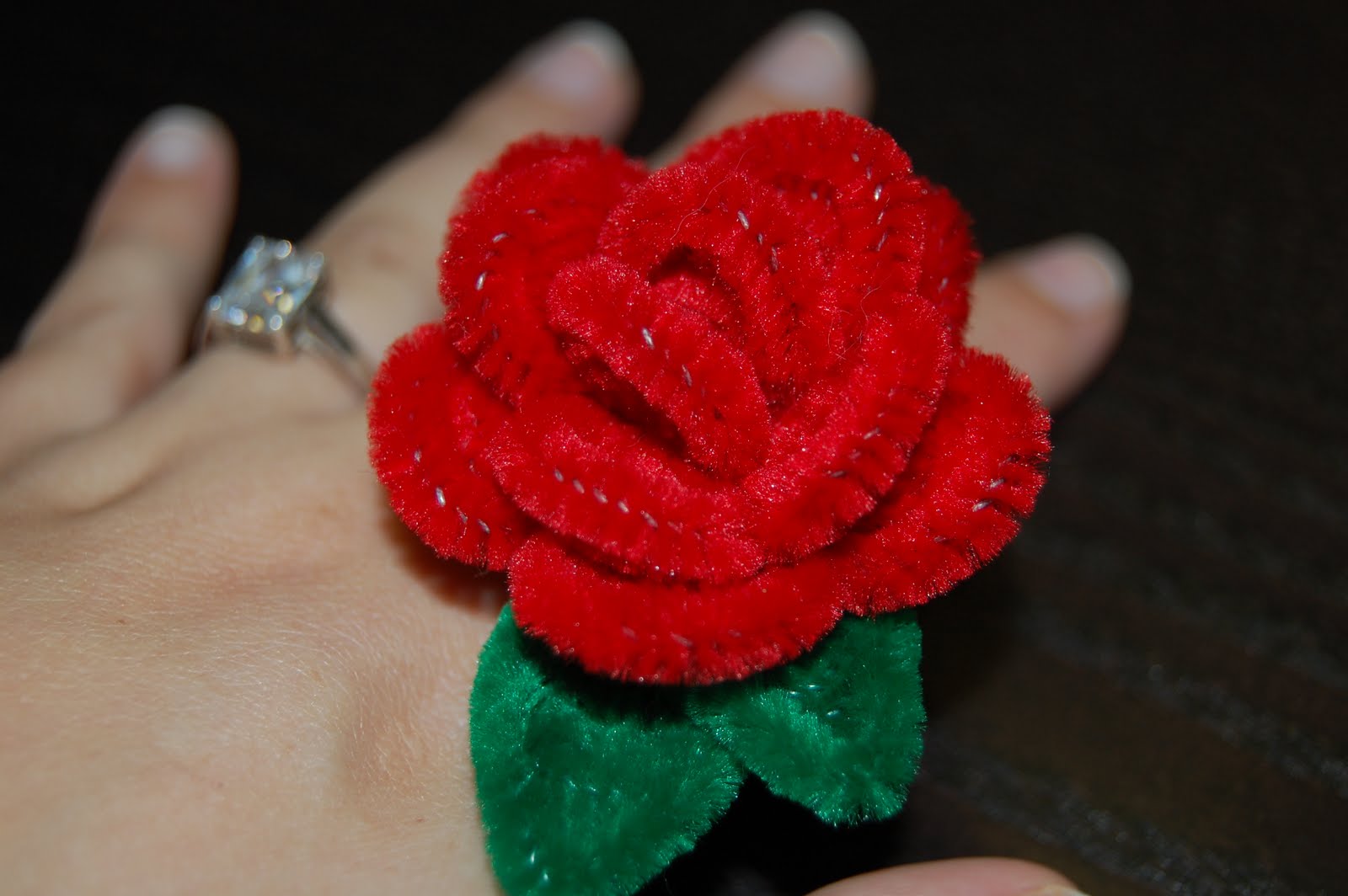 Christiney's Crafts Pipe Cleaner Rose Ring
