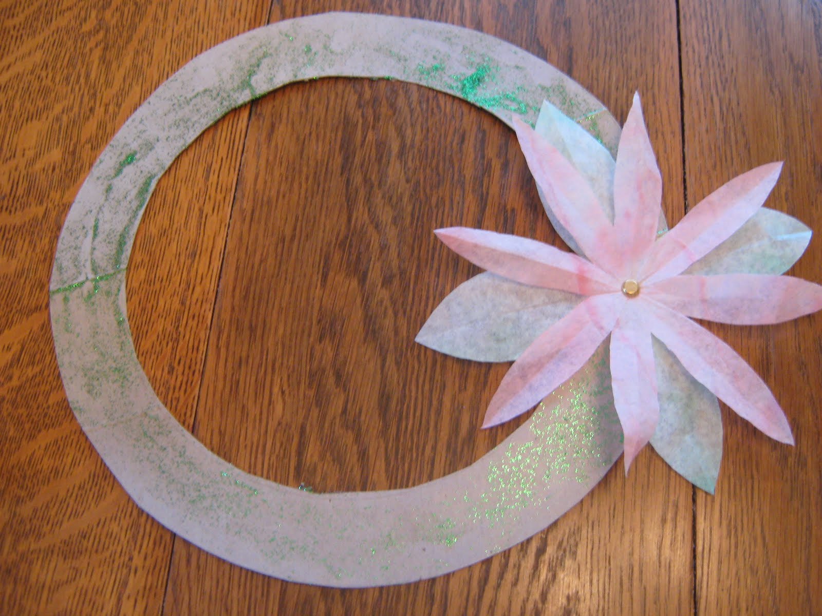 Construction Paper Poinsettias - Frugal Fun For Boys and Girls
