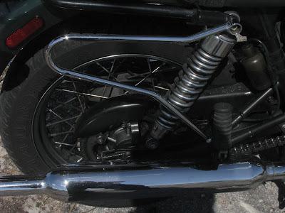 triumph bonneville pannier rails