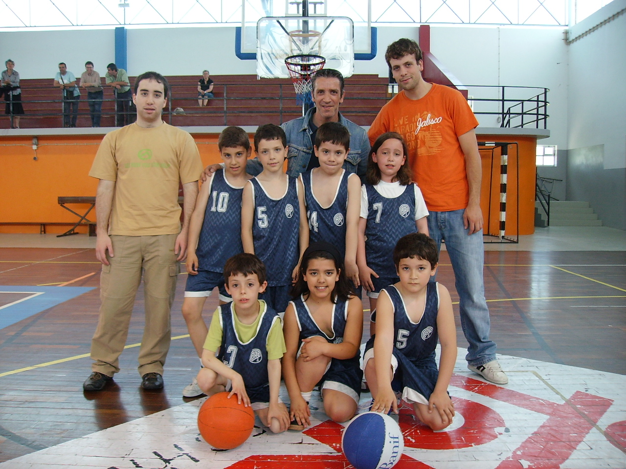 [salesianos+miniA.JPG]