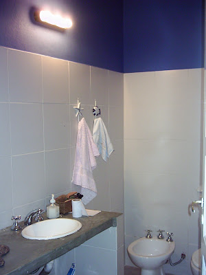 Lupe’s Home: BLANCO+AZUL MEDITERRÁNEO+ESTILO PLAYERO+RECICLAJES Y