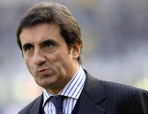 I tifosi protestano Cairo