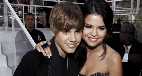 justin bieber et selena gomez. pictures of justin bieber and selena. justin bieber et selena gomez.