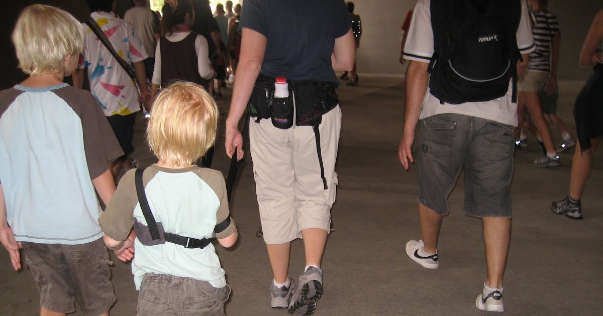 New Month's Eve Kids On Leashes