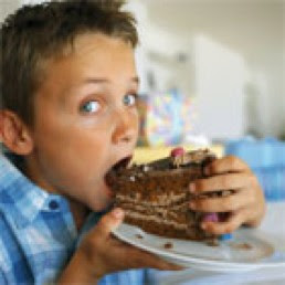 kid+eating+cake.jpg