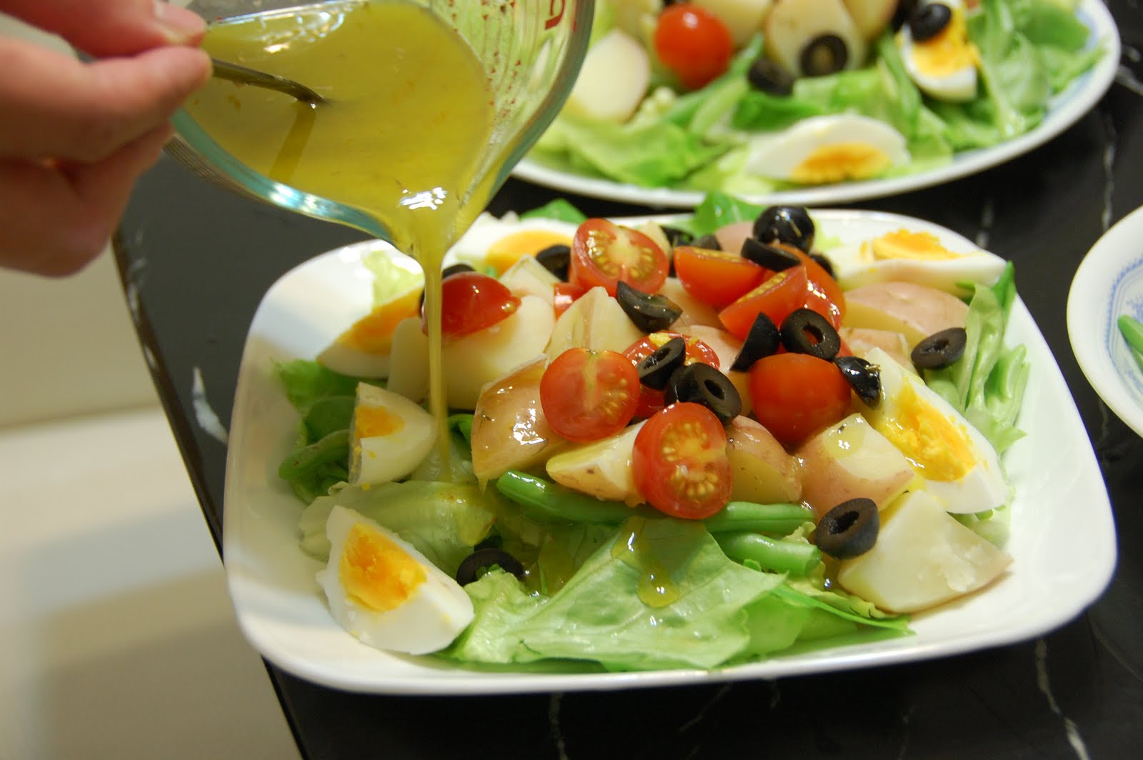 Main Course Salads: Salade Nicoise