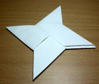 Origami_shuriken17.jpg