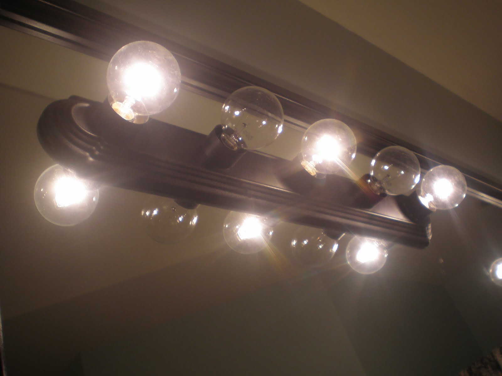 Can you Spray Paint Bathroom faucets?...Oh yes you can! The Style Sisters