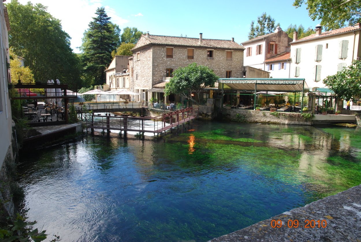 lesdanjean: Fontaine de Vaucluse 9 septembre 2010