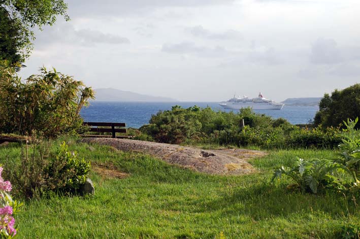 [Bänkli0608_xs.jpg]