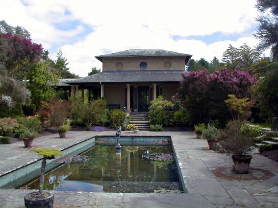 [Garinish+Pool_xs.jpg]