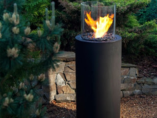 The Best Outdoor Decorations-Modern Outdoor Fireplaces