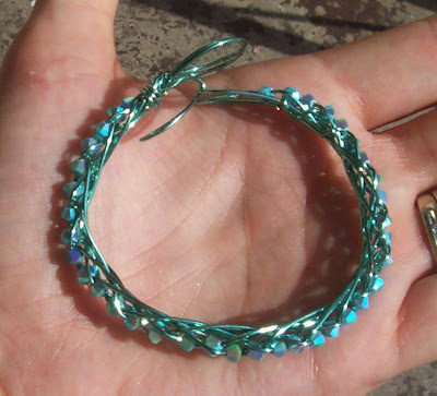 BEAD BRACELET CROCHET WIRE - Crochet вЂ” Learn How to Crochet