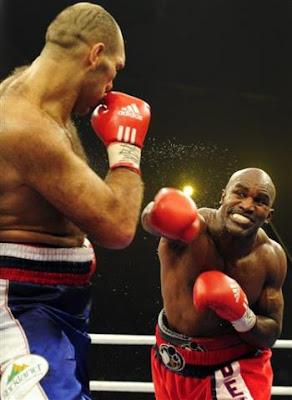 Nikolai Valuev vs Evander Holyfield