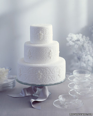 white wedding cakes
