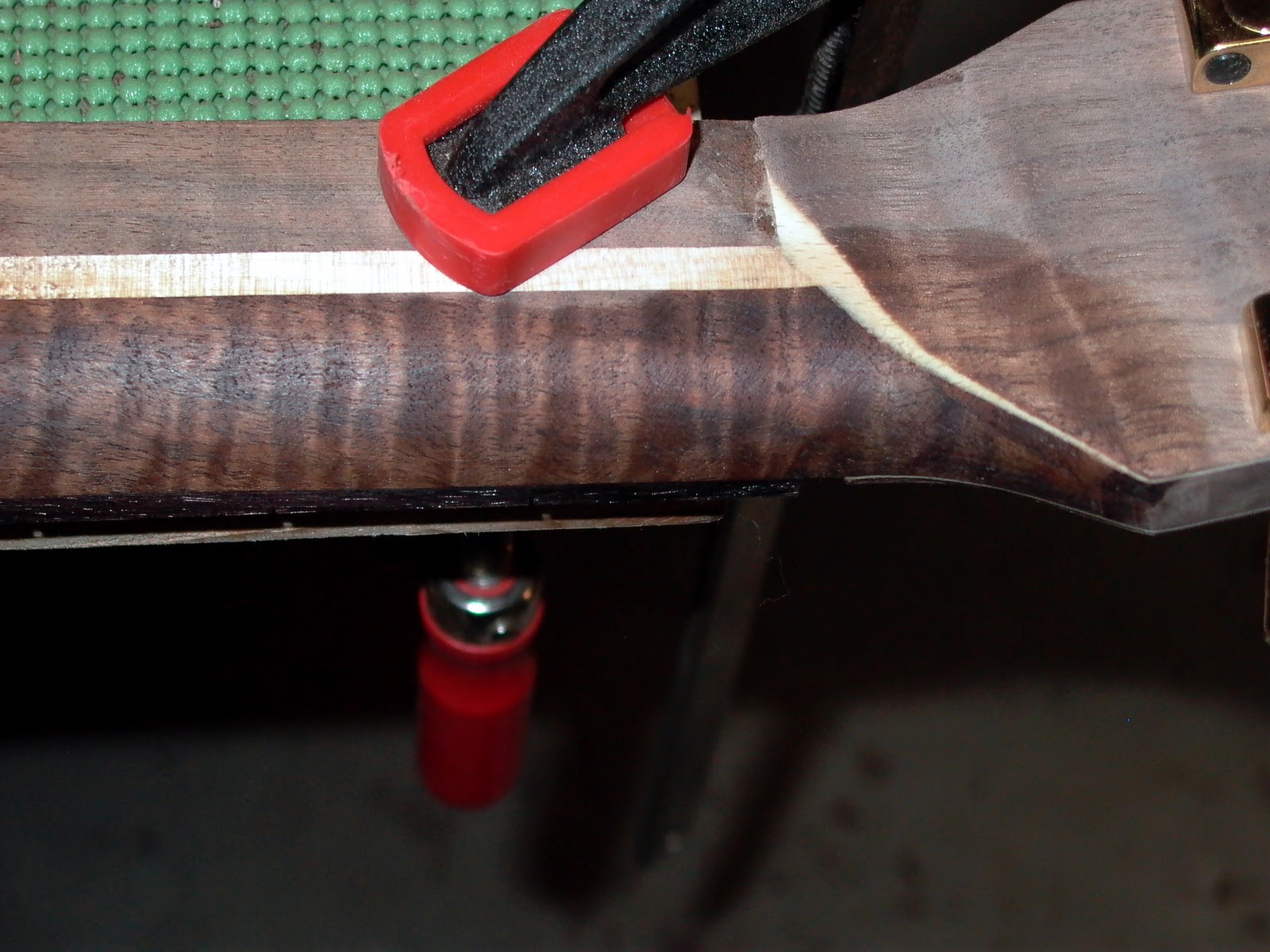 ThreeQuartersLeft Shaping the steel string guitar neck