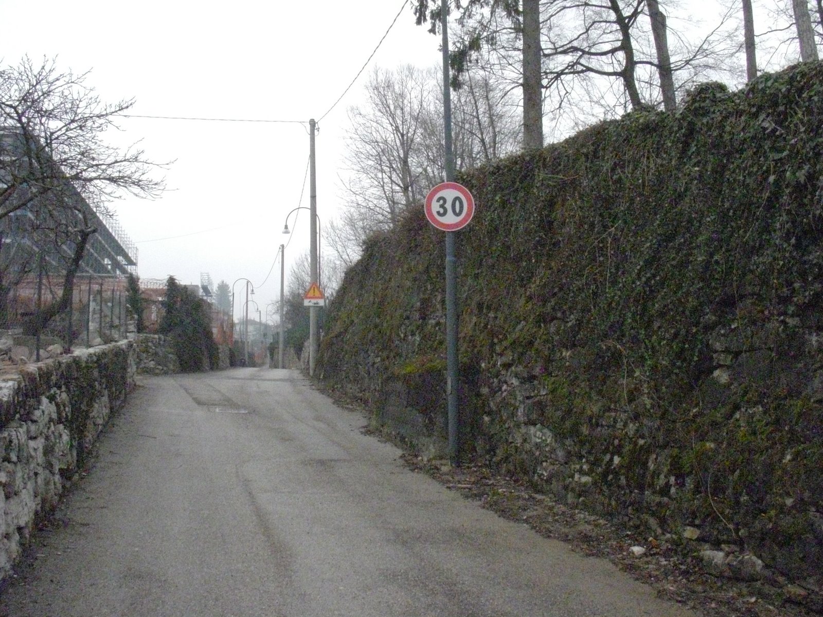 [DSCN2857.JPG]