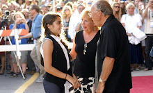 Lola y sus abuelos maternos