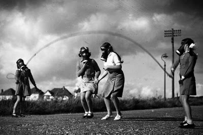 World+war+2+gas+masks+for+children