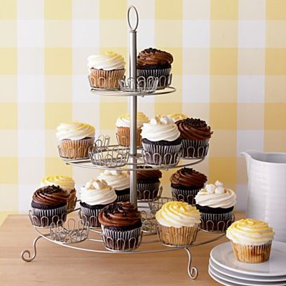 [cupcakestand.bmp]