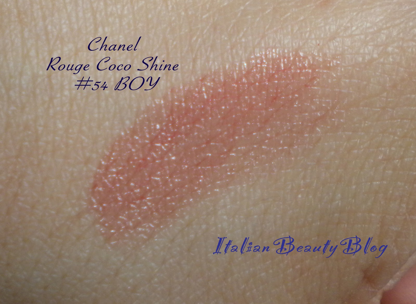 Oh, BOY! I'm backwith Chanel Rouge Coco Shine  - Beauty Blog