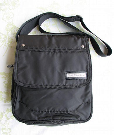Aunty Jah Store Calvin Klein Jeans Men Sling Bag Med Size