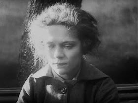 Short Cuts Avant Garde Menilmontant 1926 Dimitri Kirsanoff