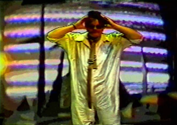 [OffBeat+(11).BMP]