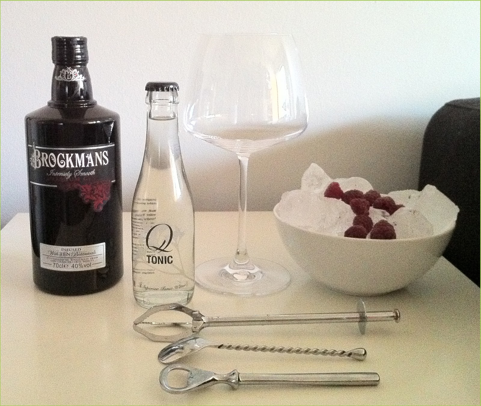 Preparación. Gin Tonic perfecto Brockmans The Gin Blog