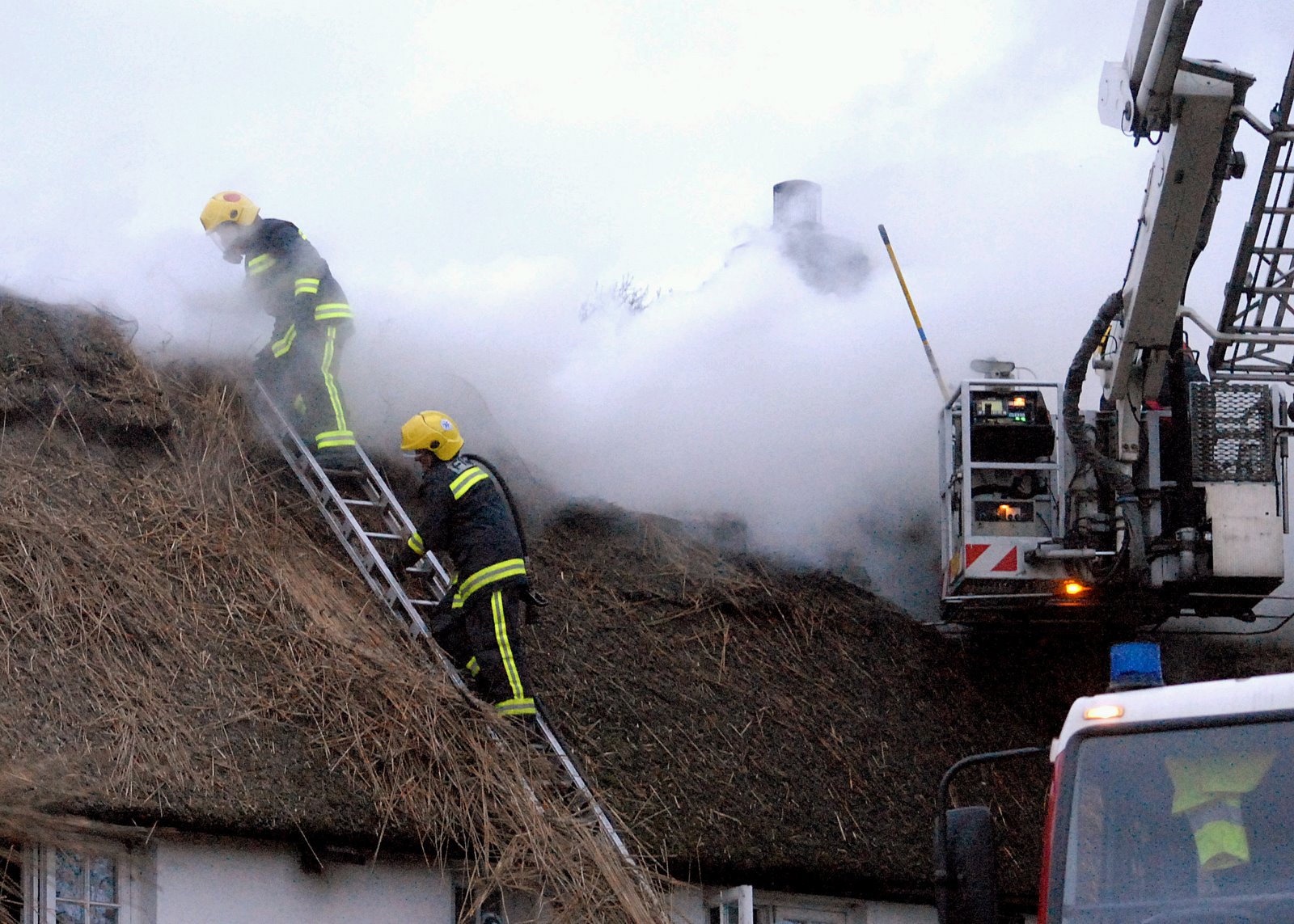 [hoops.bmp]