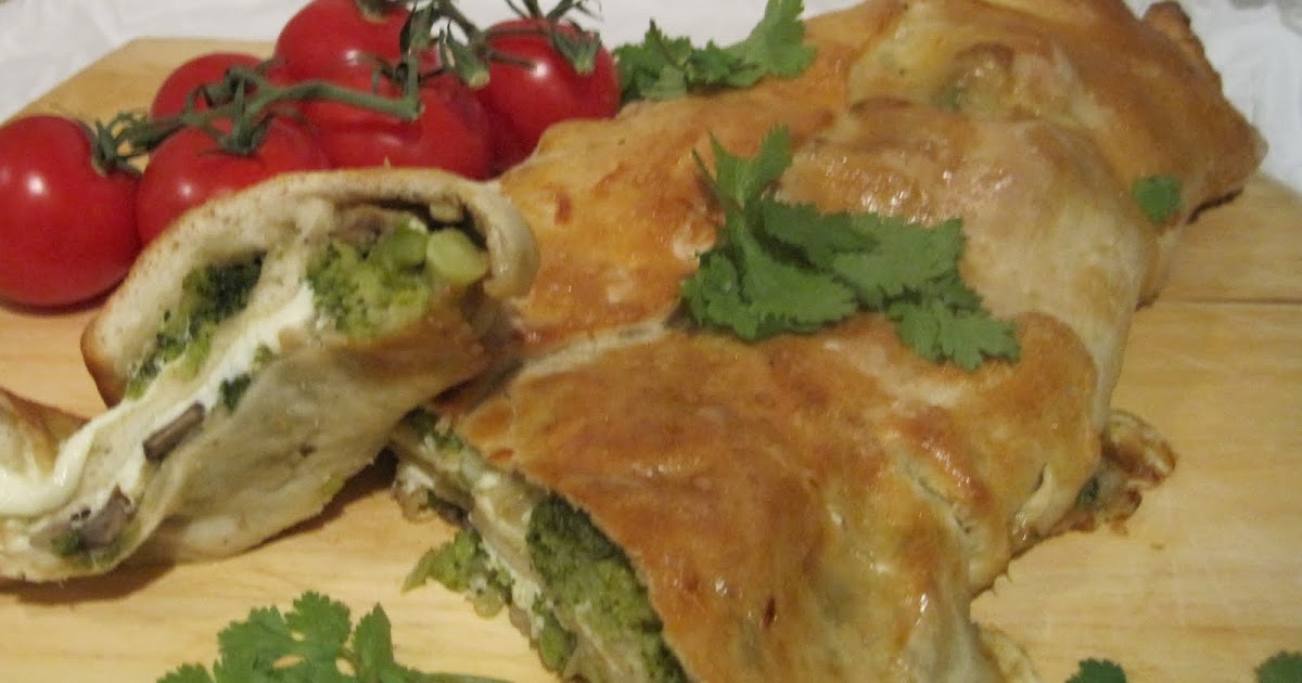 Broccoli and garlic stuffed bread