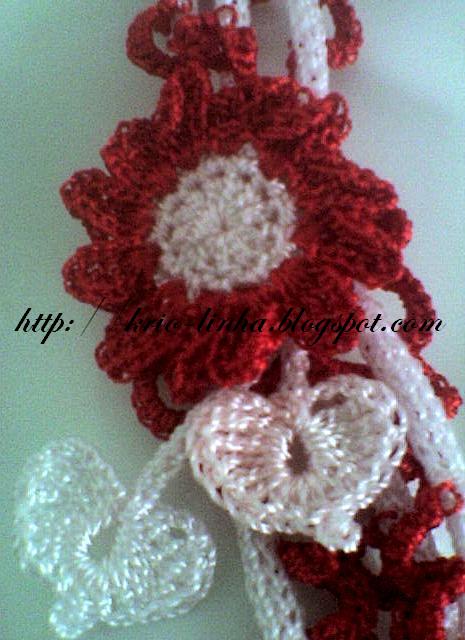 [colar+red-white4.JPG]