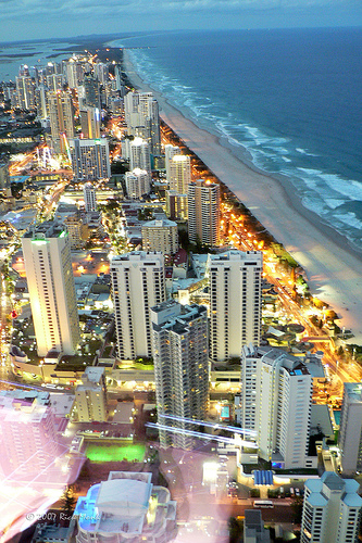 [403548043_e3d2512fbc.jpg]