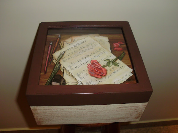 caixa simples em pintura pátina e arte francesa D-578